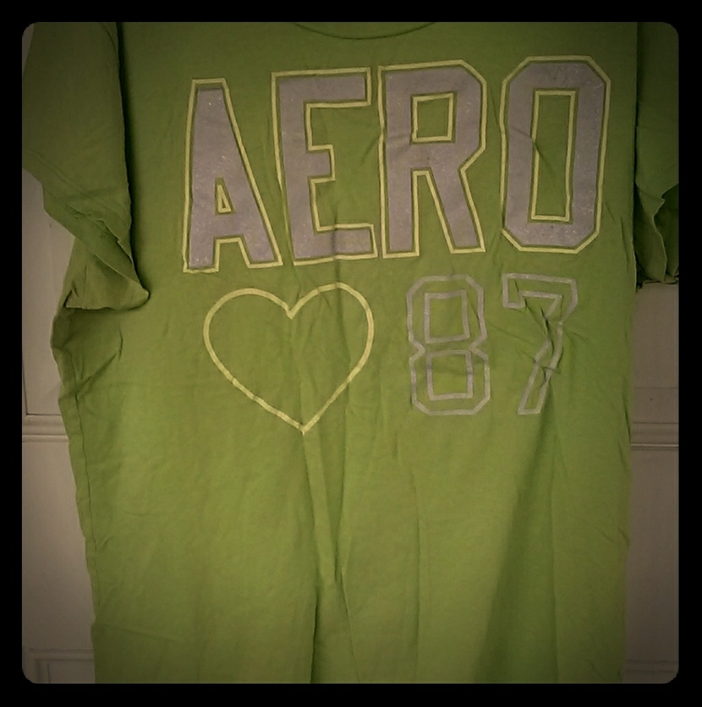 Aeropostale t shirt